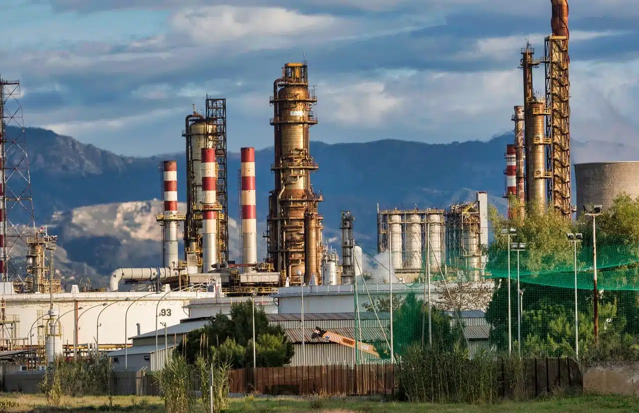 El viaje del petróleo para la generación de energía